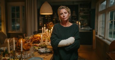 I Slipped on Our Porch and Broke My Arm. My Husband Said, “It’s Not My Problem. Still Prepare the Holiday Dinner…”